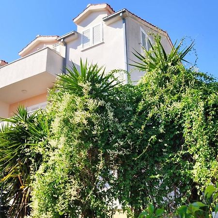 Apartments Mazuran Hvar Town Eksteriør bilde